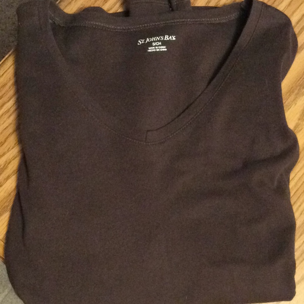 Women’s long sleeved brown size small, v-neck top
